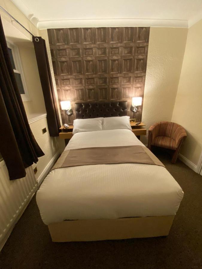 The Redwell Inn Barnard Castle Esterno foto
