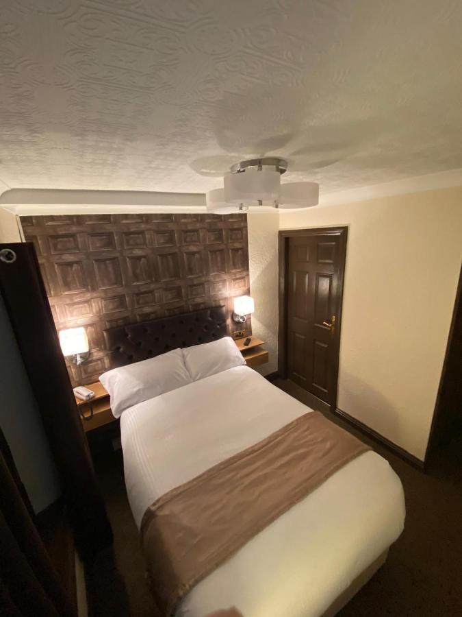 The Redwell Inn Barnard Castle Esterno foto